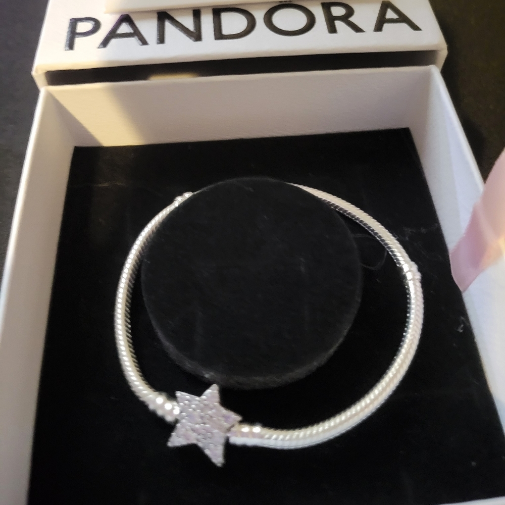 Pandora moments asymmetrical star clasp snake chain bracelet.